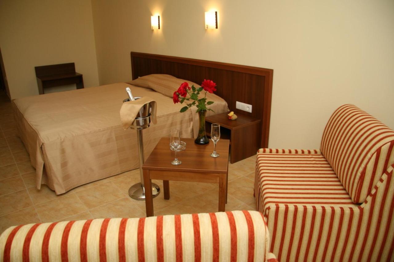 Joya Park Apartments Golden Sands Exterior foto